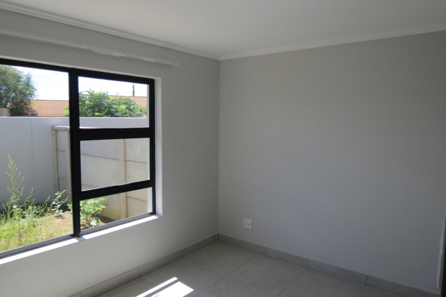 3 Bedroom Property for Sale in Pellissier Free State